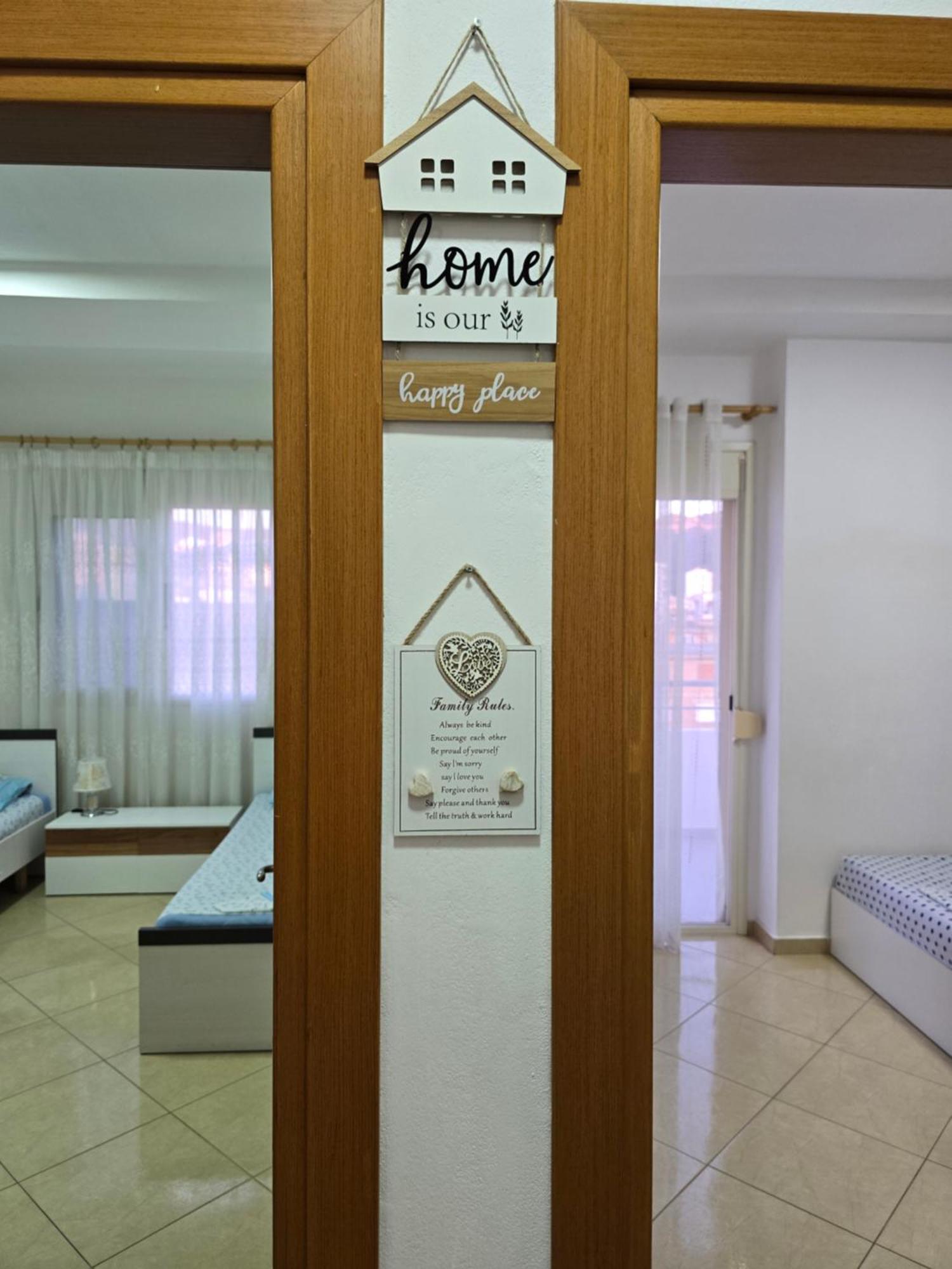 Modern , Quiet , Family Friendly & Fully Furnished Apartment Vlorë Exteriör bild