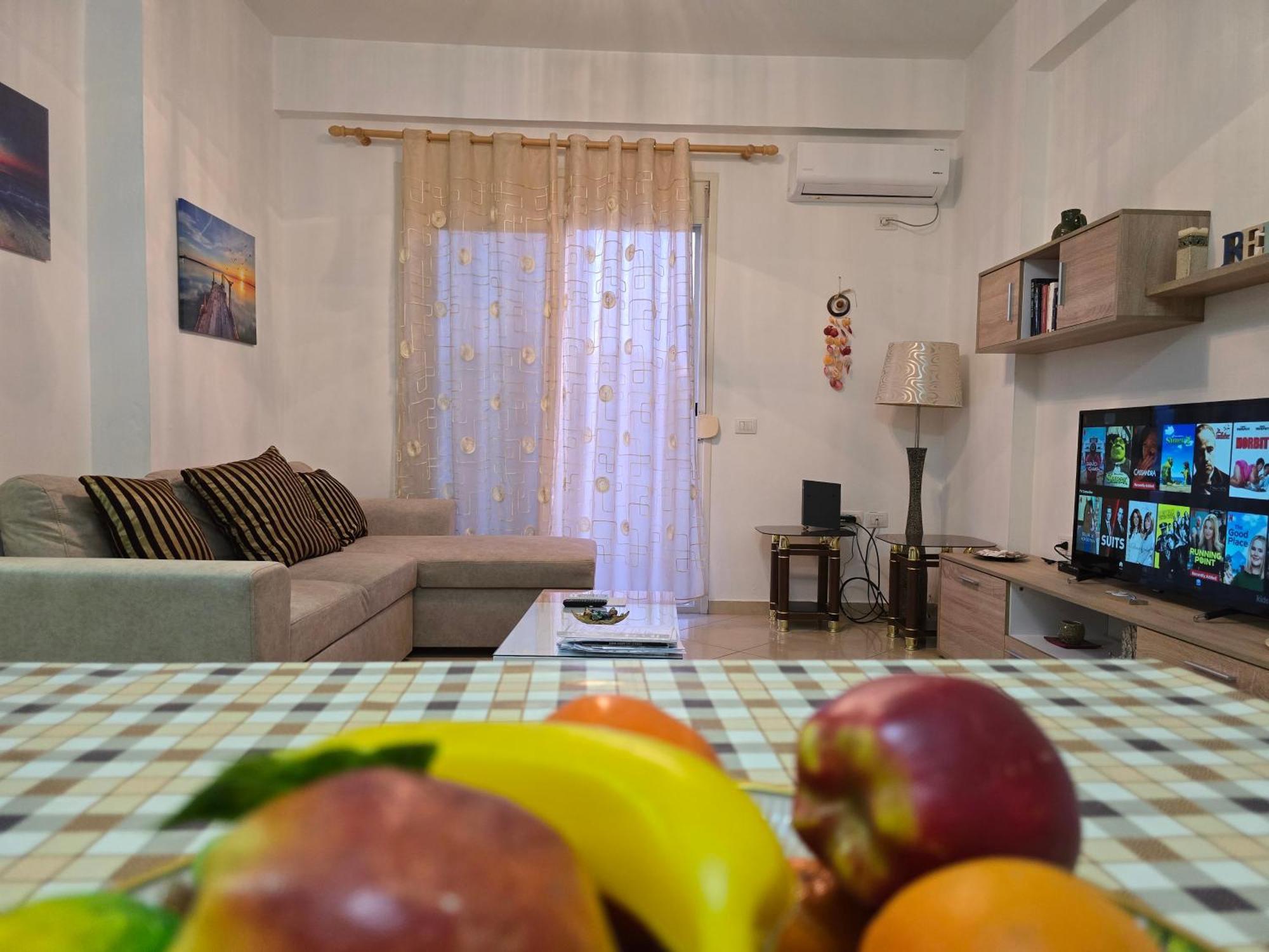 Modern , Quiet , Family Friendly & Fully Furnished Apartment Vlorë Exteriör bild